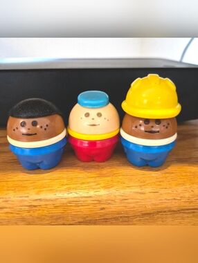 Lot Of 3 Play Doll Little People Fisher-Price. Chunkie. All Good Condition.